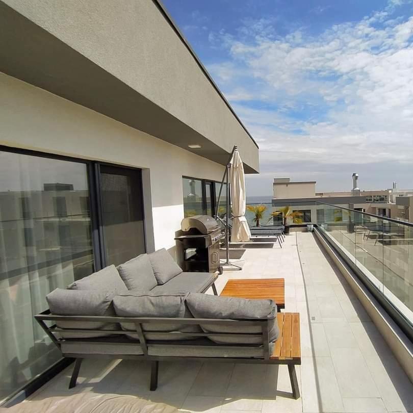 Nvd Residence Mamaia-Nord นาโวดาริ ภายนอก รูปภาพ